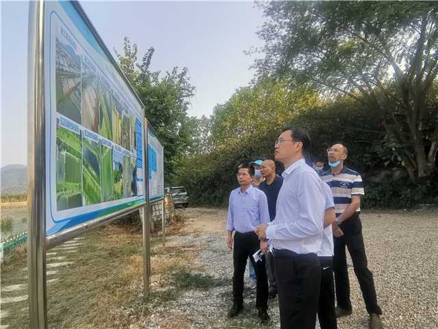 副市长林科聪巡查漫水河.jpg