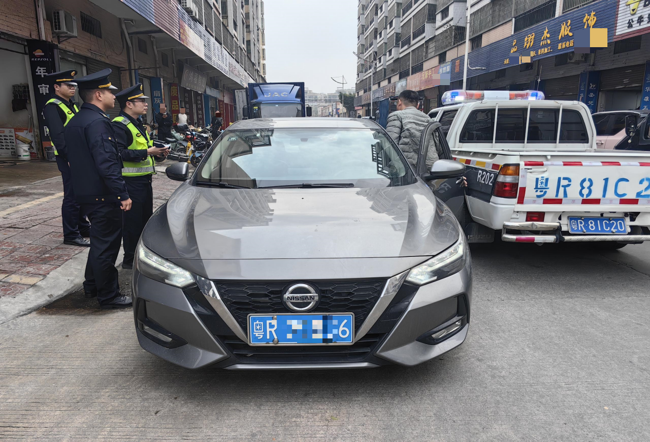T019--清新区交通运输局“要情+新闻”：维护交通运输市场秩序 市区联合执法在行动.doc_1